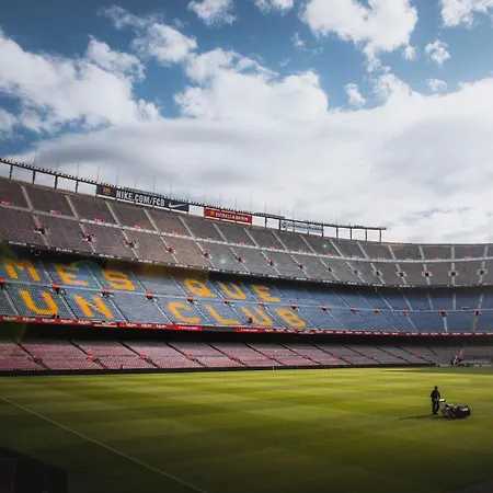 Bcn: ¡exclusivos Y Cerca Del Camp Nou! 아파트 *